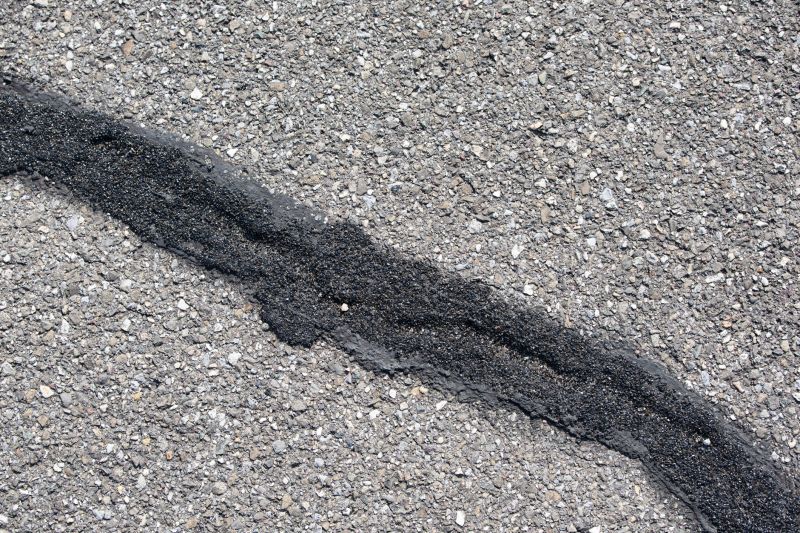 Commercial Asphalt Repair Vs. Full Replacement: What To Know